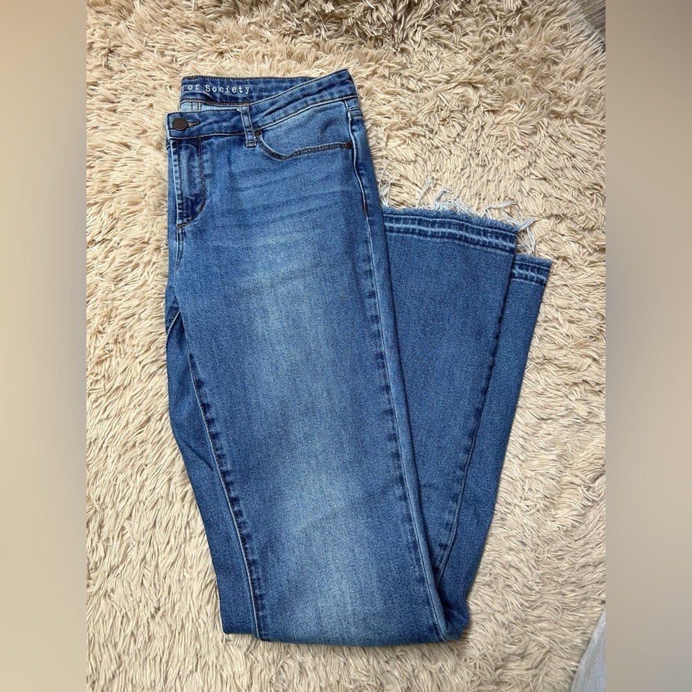 Flared blue jeans